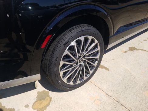 New 2026 Hyundai Palisade Calligraphy FWD image 24