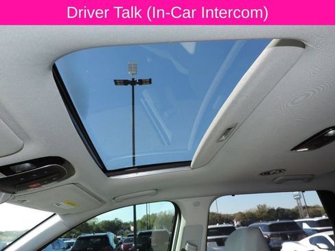 Used 2023 Hyundai Palisade SEL w/ Premium Package image 12