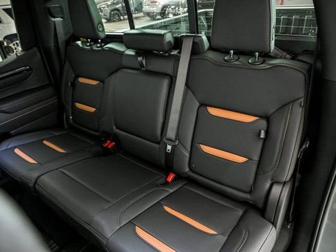 New 2026 GMC Sierra 1500 AT4 w/ Technology Package image 10
