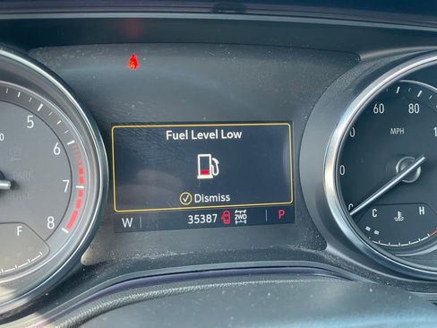 Used 2023 Buick Encore GX Preferred w/ Cold Weather Comfort Package AWD/4WD image 17