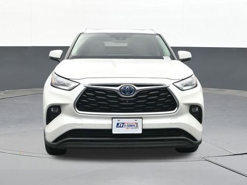 Used 2020 Toyota Highlander Limited FWD image 23