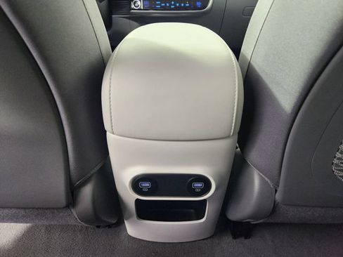 Certified 2024 Hyundai Ioniq 5 SEL AWD/4WD image 18