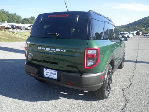 Certified 2024 Ford Bronco Sport Outer Banks w/ Tech Package image 5