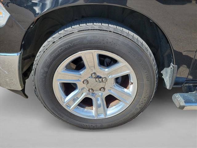 Used 2017 RAM 1500 Lone Star RWD image 10