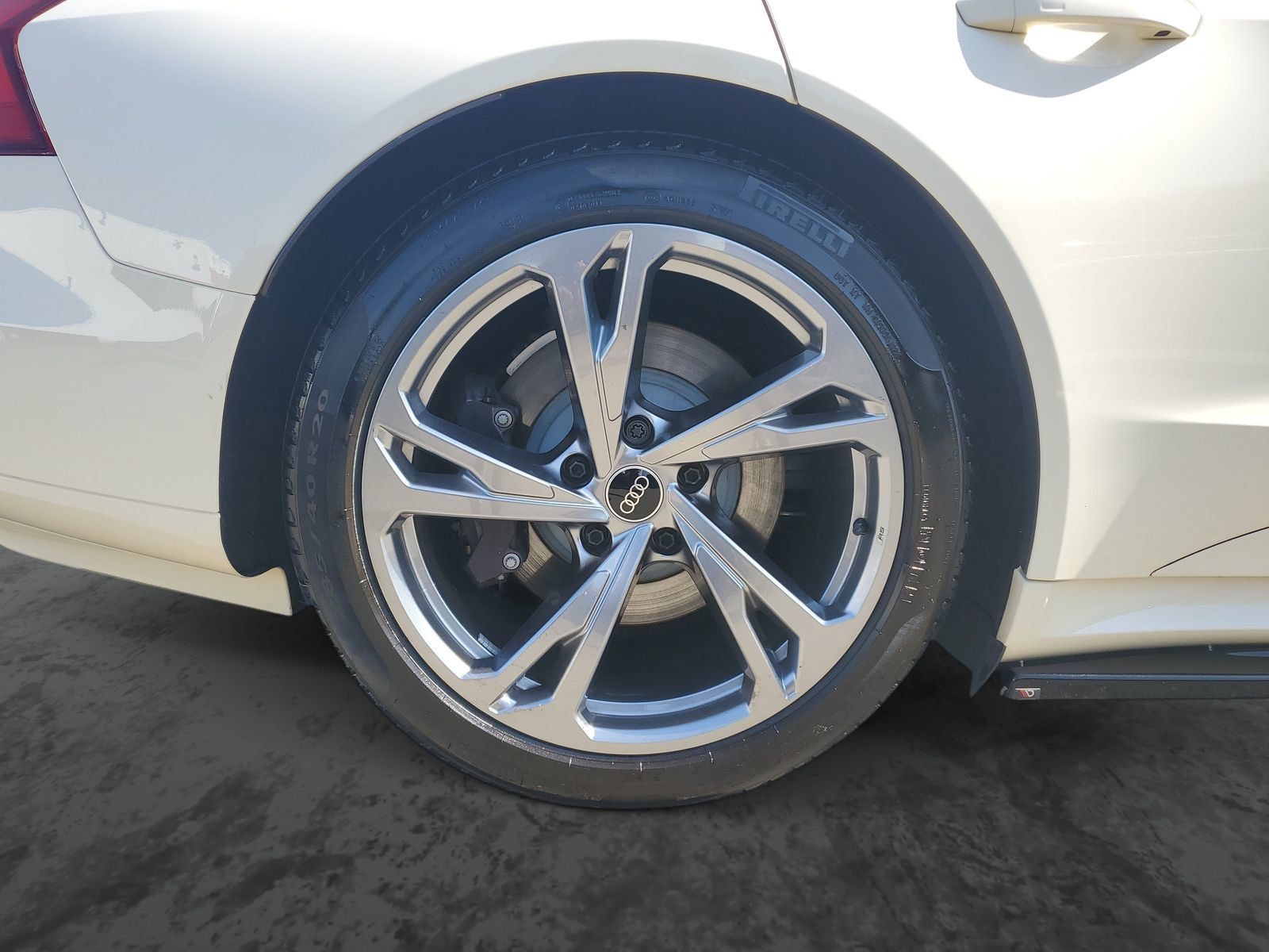 Used 2023 Audi e-tron GT Premium Plus AWD/4WD image 5
