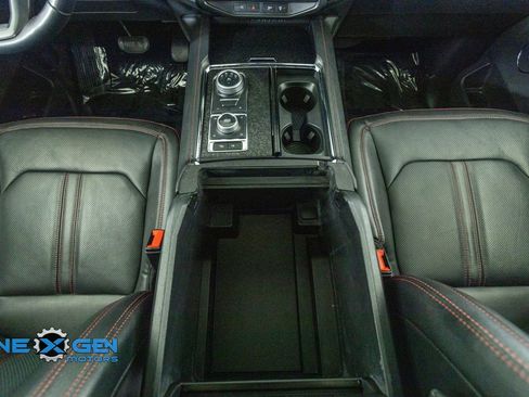 Used 2022 Ford Expedition Max Limited AWD/4WD image 31