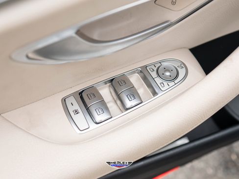 Used 2019 Mercedes-Benz E 300 image 38