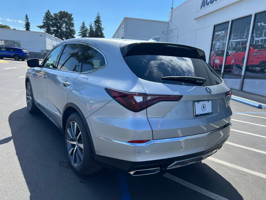 Certified 2026 Acura MDX w/ Technology Package FWD image 9