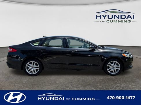 Used 2014 Ford Fusion SE FWD image 9