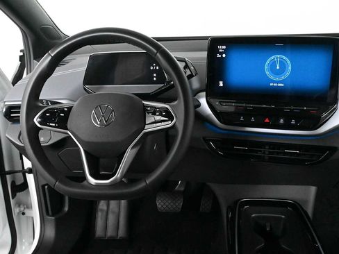 Certified 2023 Volkswagen ID.4 Pro RWD image 3