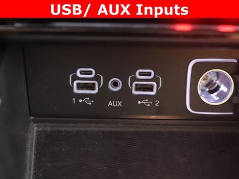 Used 2024 Jeep Grand Cherokee Summit w/ Luxury Tech Group V image 27