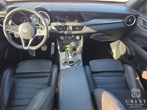 Used 2018 Alfa Romeo Stelvio Ti Sport image 13