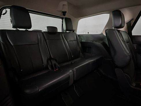 Certified 2024 Ford Expedition XLT RWD image 32