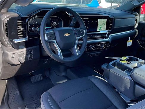 New 2026 Chevrolet Silverado 3500 LT image 6