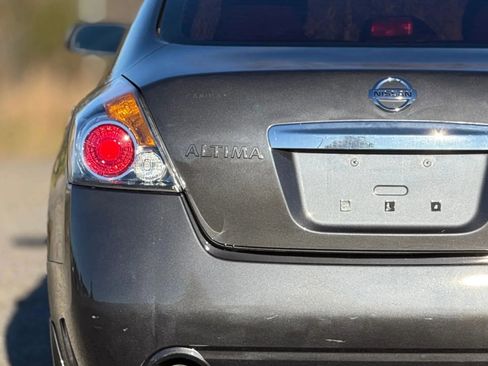 Used 2012 Nissan Altima 2.5 S w/ Convenience Pkg FWD image 13