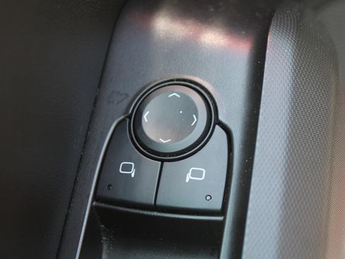 Used 2024 Chevrolet Colorado W/T w/ Technology Package RWD image 22