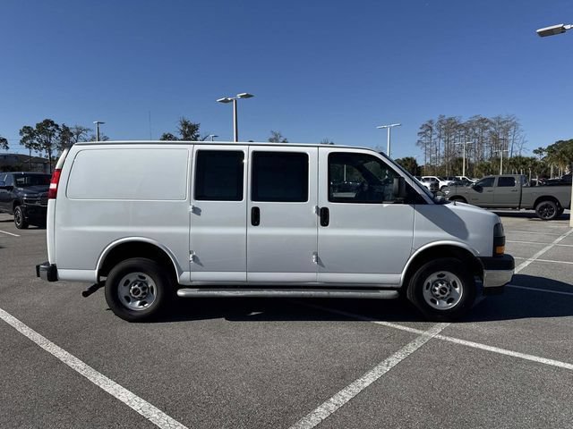Used 2024 GMC Savana 2500 w/ Driver Convenience Package RWD image 2