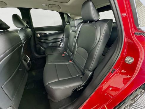 Used 2022 INFINITI QX50 Sensory image 25