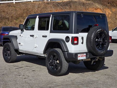 Used 2021 Jeep Wrangler Unlimited Sport image 16