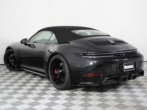New 2026 Porsche 911 Carrera 4 GTS image 3