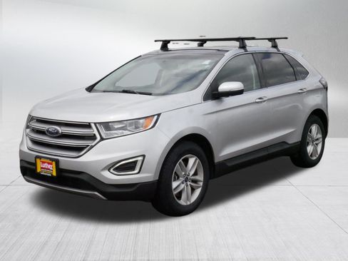 Used 2018 Ford Edge SEL w/ Equipment Group 201A AWD/4WD image 3