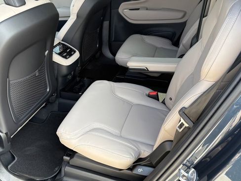 New 2026 Volvo XC90 B6 Ultra w/ Lounge Package AWD/4WD image 22
