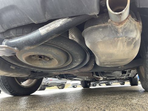 Used 2012 Dodge Journey SXT image 22