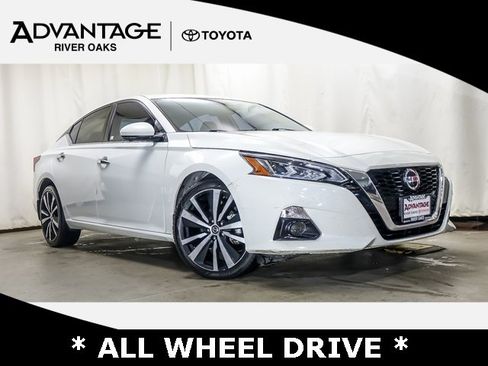 Used 2021 Nissan Altima 2.5 Platinum image 1