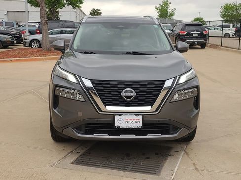Used 2023 Nissan Rogue SL w/ SL Premium Package FWD image 5