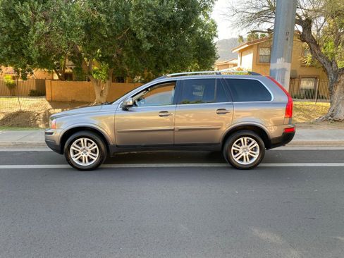Used 2011 Volvo XC90 3.2 image 75