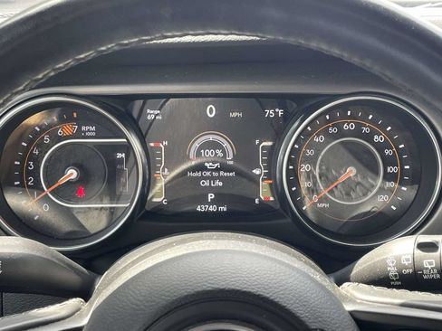 Used 2023 Jeep Wrangler Unlimited Sport w/ Sun And Sound Package AWD/4WD image 29