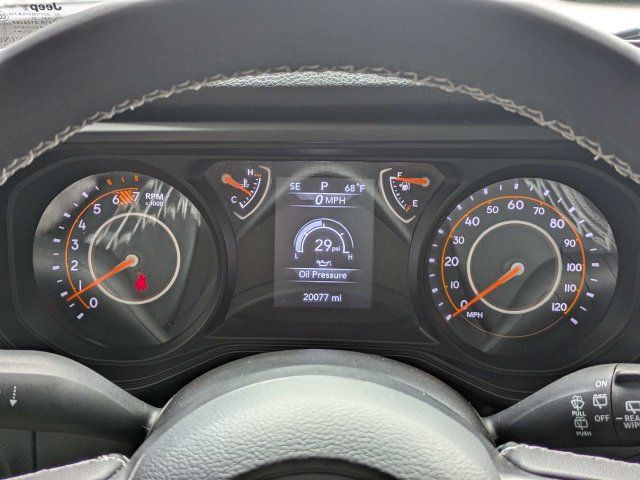 Used 2025 Jeep Wrangler Unlimited Sport AWD/4WD image 31