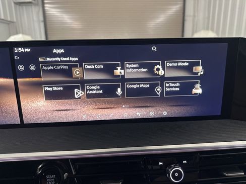 Certified 2025 INFINITI QX80 Sensory image 23