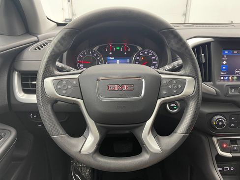 Used 2024 GMC Terrain SLE FWD image 16