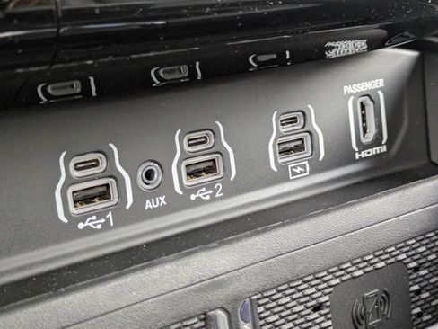 New 2026 RAM 1500 Laramie w/ Night Edition AWD/4WD image 24