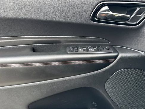 Used 2023 Dodge Durango R/T image 11