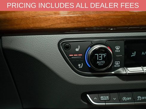 Used 2021 Audi Q5 Prestige w/ Prestige Package AWD/4WD image 17