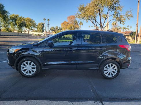 Used 2014 Ford Escape S image 3