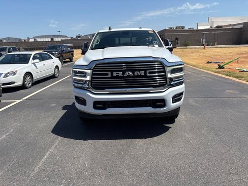 Used 2024 RAM 2500 Laramie AWD/4WD image 2