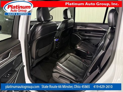 Used 2021 Jeep Grand Cherokee L Limited AWD/4WD image 27