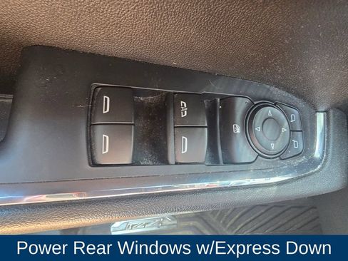 Used 2023 Chevrolet Silverado 1500 LT AWD/4WD image 22