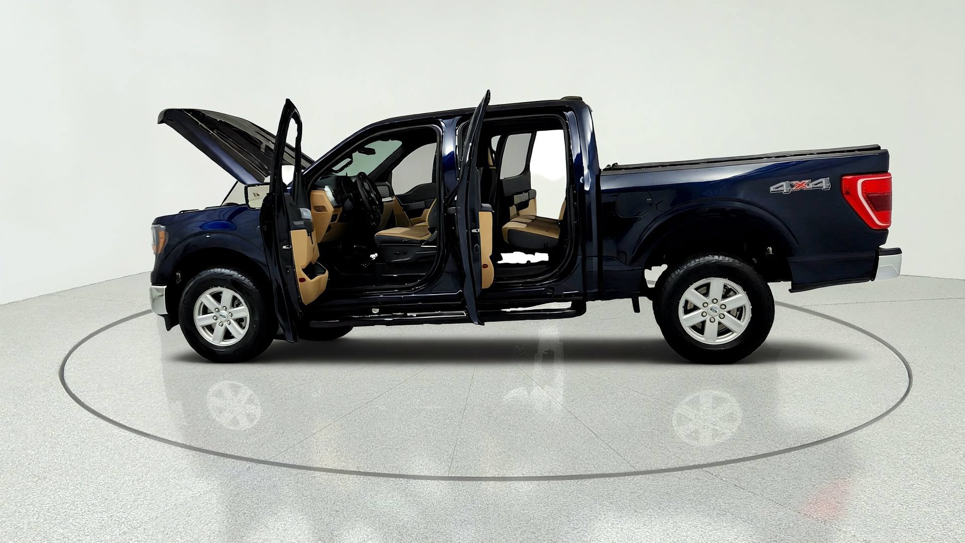 Used 2023 Ford F150 XLT AWD/4WD image 10