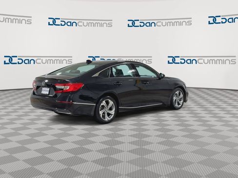 Used 2020 Honda Accord EX image 8