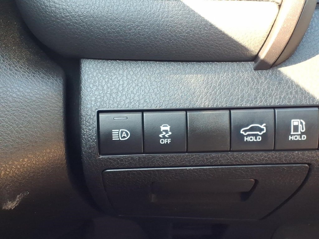 Used 2023 Toyota Camry LE FWD image 25