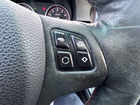 Used 2011 BMW 335i Sedan image 61