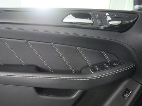 Used 2018 Mercedes-Benz GLE 63 AMG 4MATIC image 9