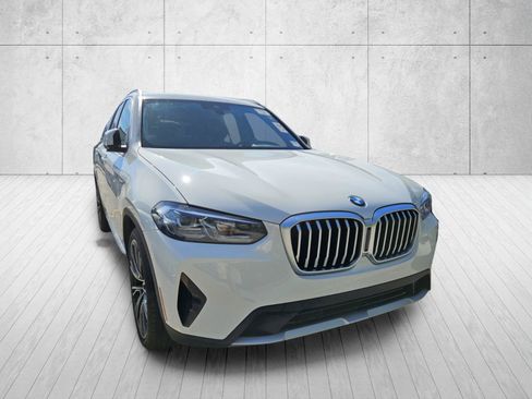 Used 2024 BMW X3 sDrive30i w/ Convenience Package w/ZPA RWD image 3