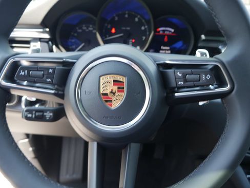 New 2026 Porsche Macan AWD/4WD image 31