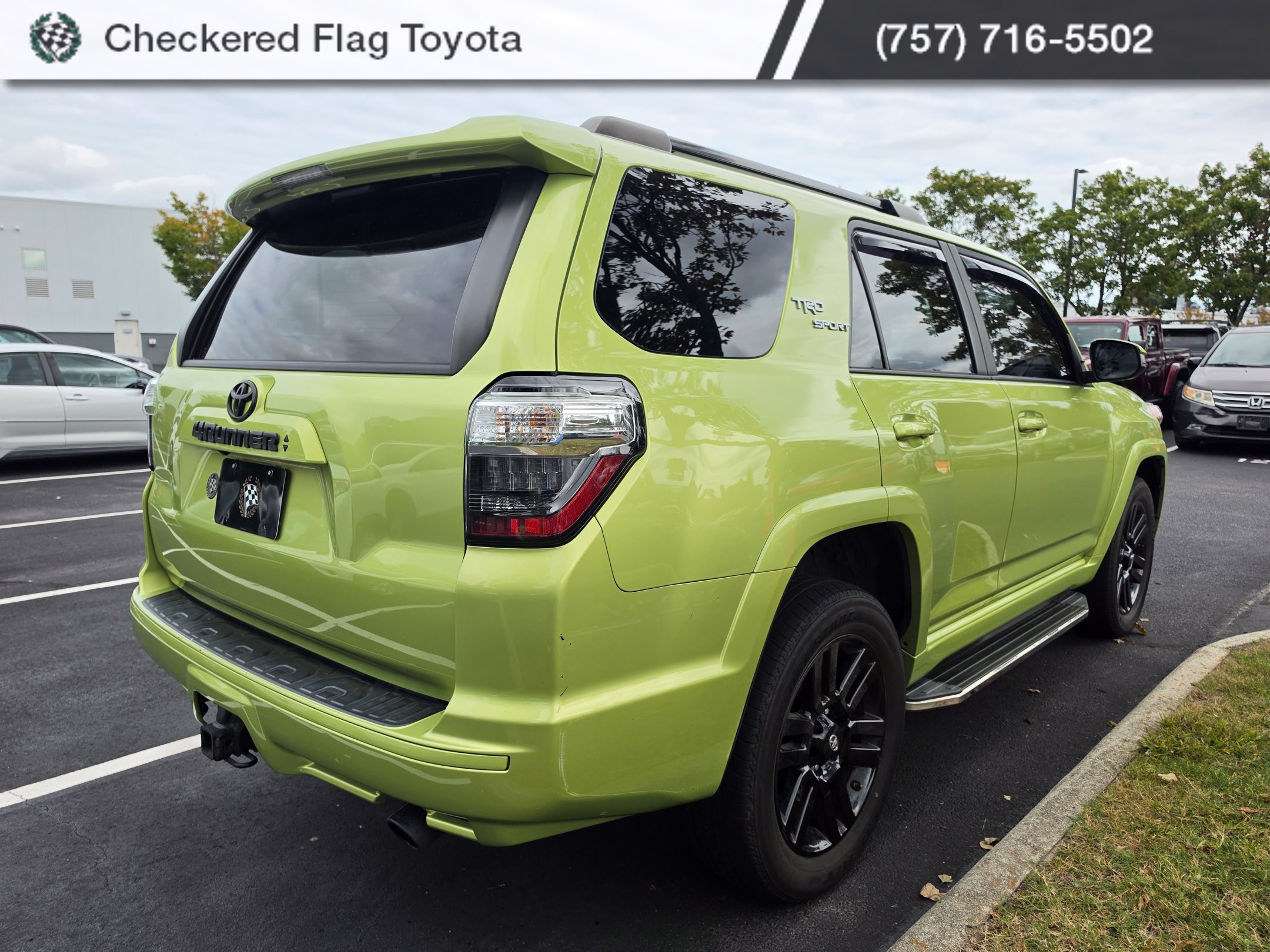 Used 2023 Toyota 4Runner TRD Sport AWD/4WD image 6