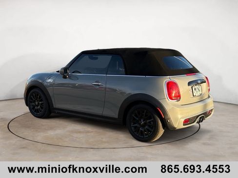 Used 2019 MINI Cooper S w/ Signature Upholstery Package image 5